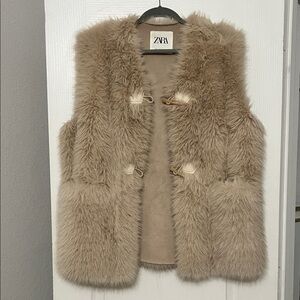 Zara Beige Faux Fur Accent Vest